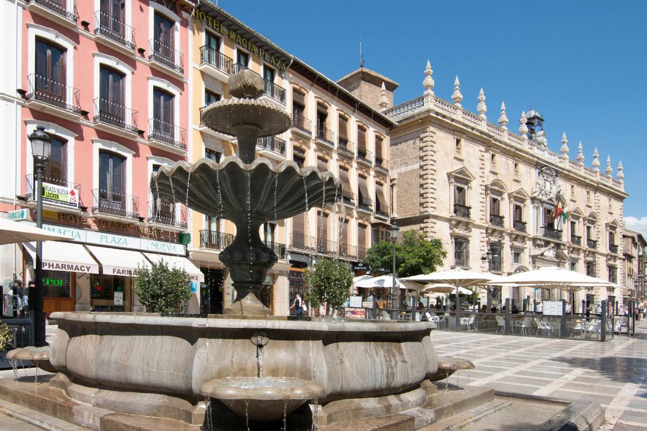 El Piso Del Arte...Un Espacio Muy Especial Y Unico Apartment Granada Bagian luar foto